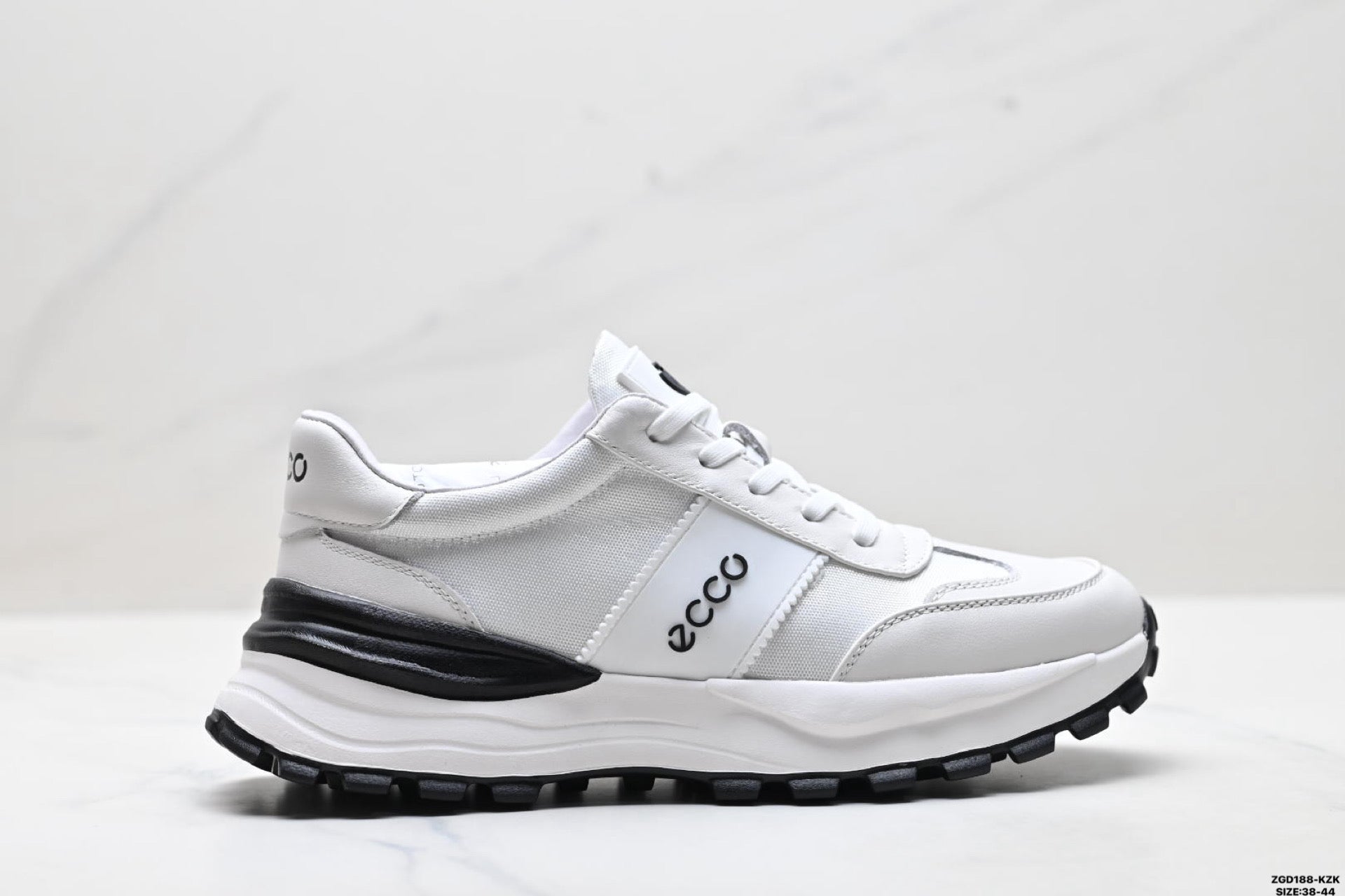 Ecco Lisbon Urban London Collection Casual Shoes, Simple Business Style, Genuine Leather Suede Sneakers
