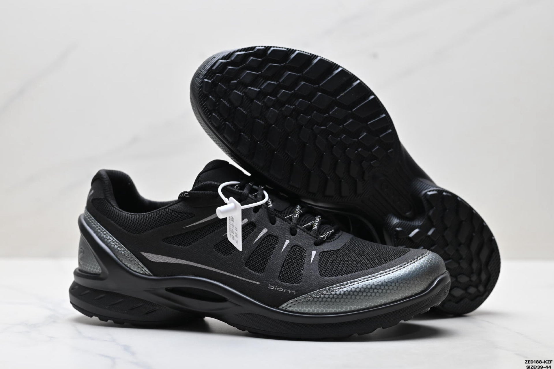 Ecco Biom Fjuel Hiking Shoes for Men: Breathable, Lightweight, Casual Sports Shoes