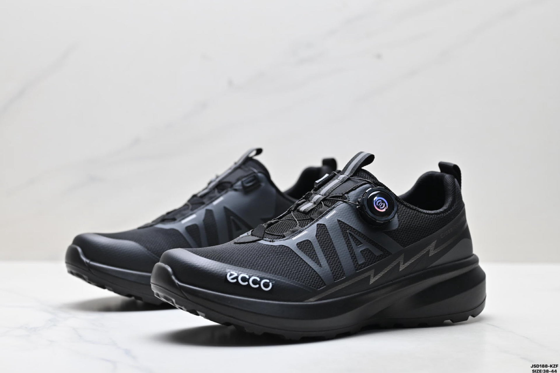 Ecco Biom Fjuel Men's Shoes, Durable and Slip-Resistant Rubber Outsole, High-End Fashion Hiking Shoes, Imported Cowhide Leather Men's Shoes