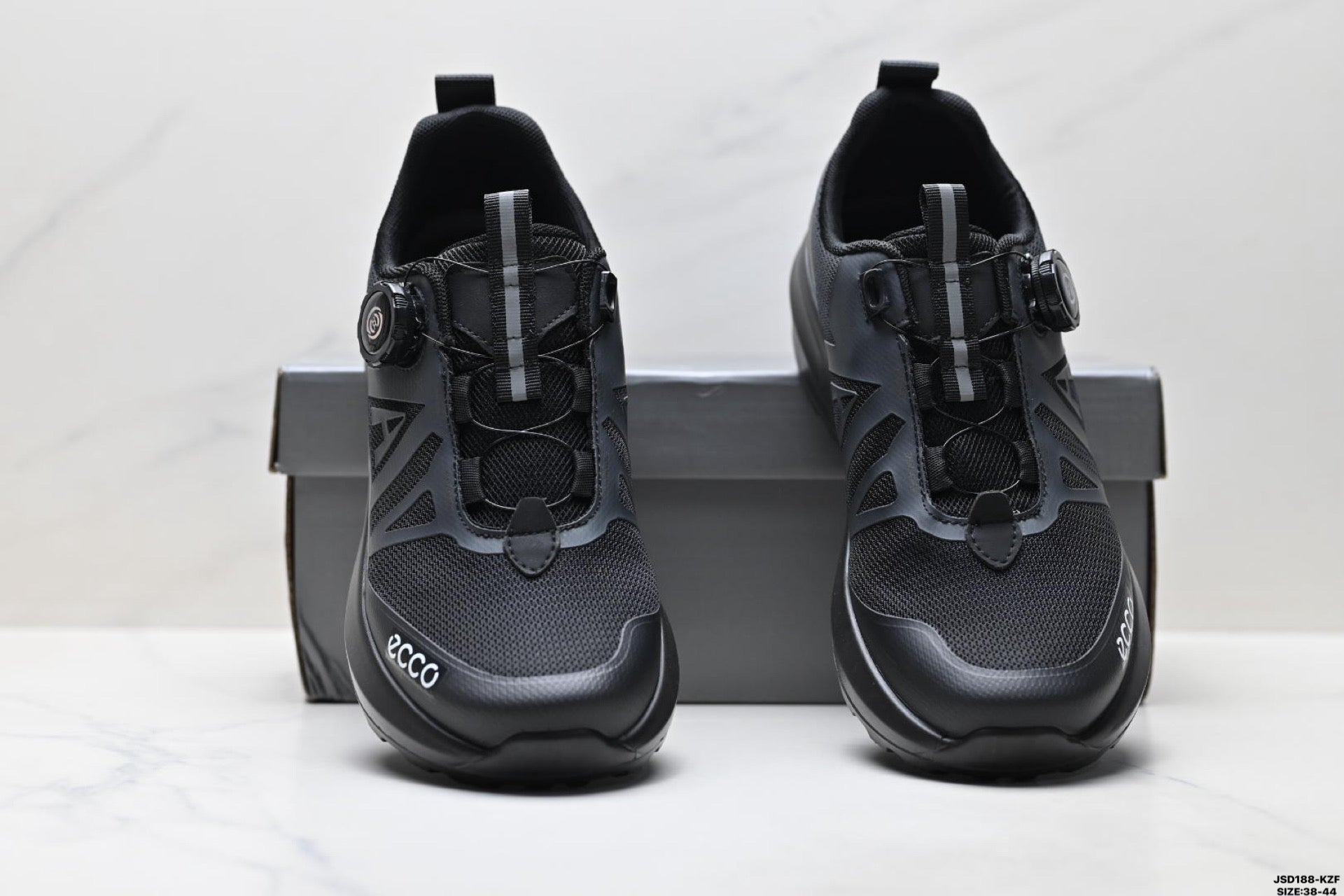 Ecco Biom Fjuel Men's Shoes, Durable and Slip-Resistant Rubber Outsole, High-End Fashion Hiking Shoes, Imported Cowhide Leather Men's Shoes