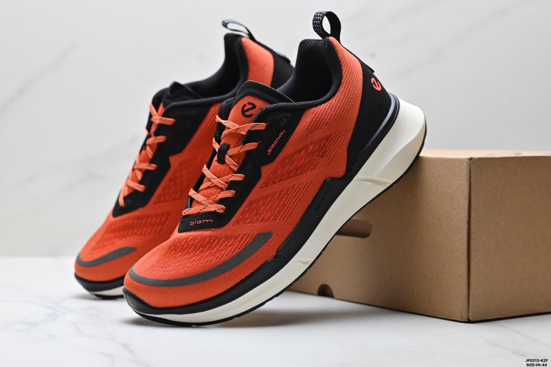 Ecco BIOM AEX sneakers: comfortable, stylish, shock-absorbing, and slip-resistant low-top casual shoes.