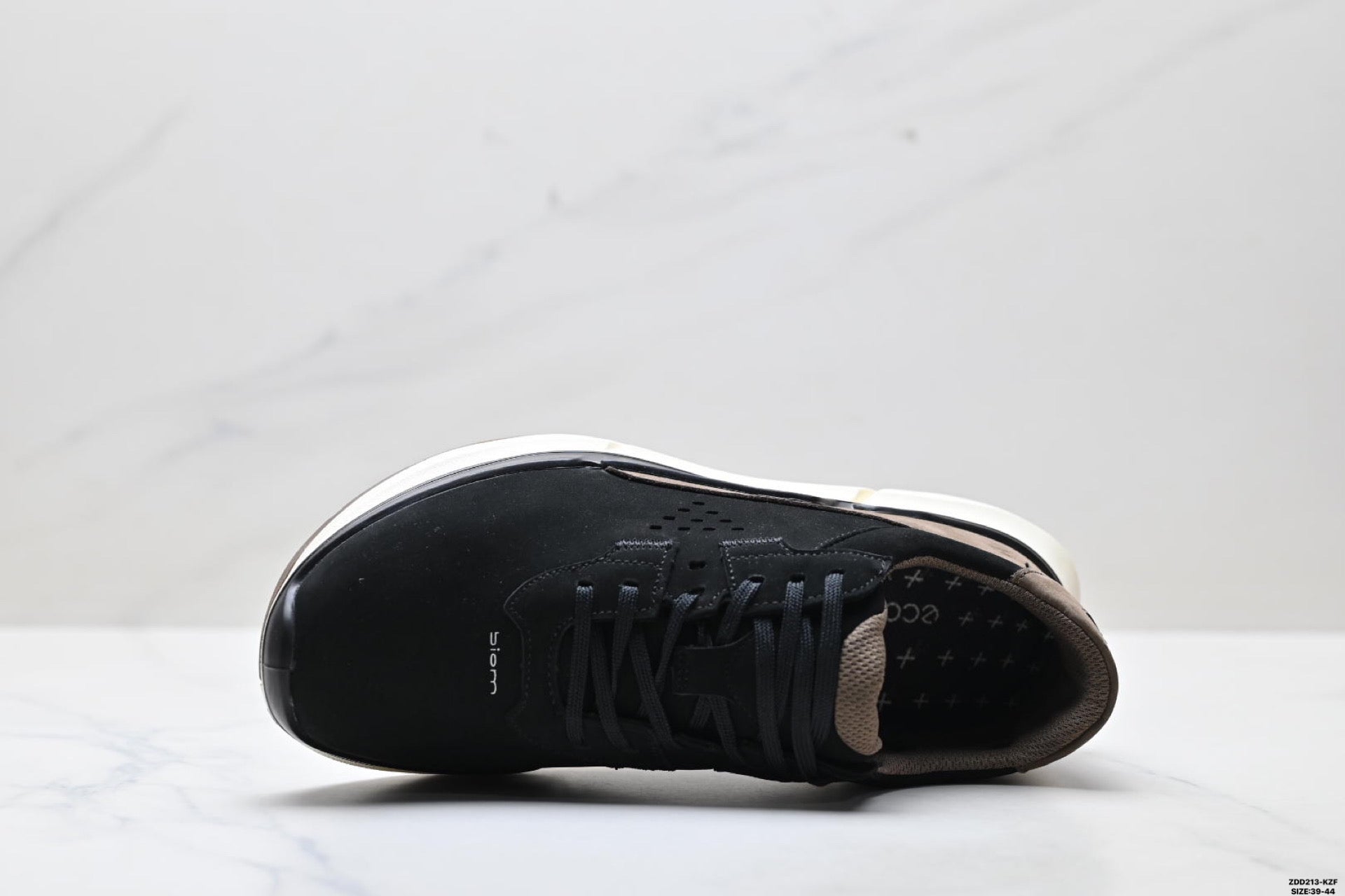 Ecco BIOM 2.2 BREATHRU Sneakers: Comfortable, Stylish, Shock-Absorbing, and Slip-Resistant Casual Shoes